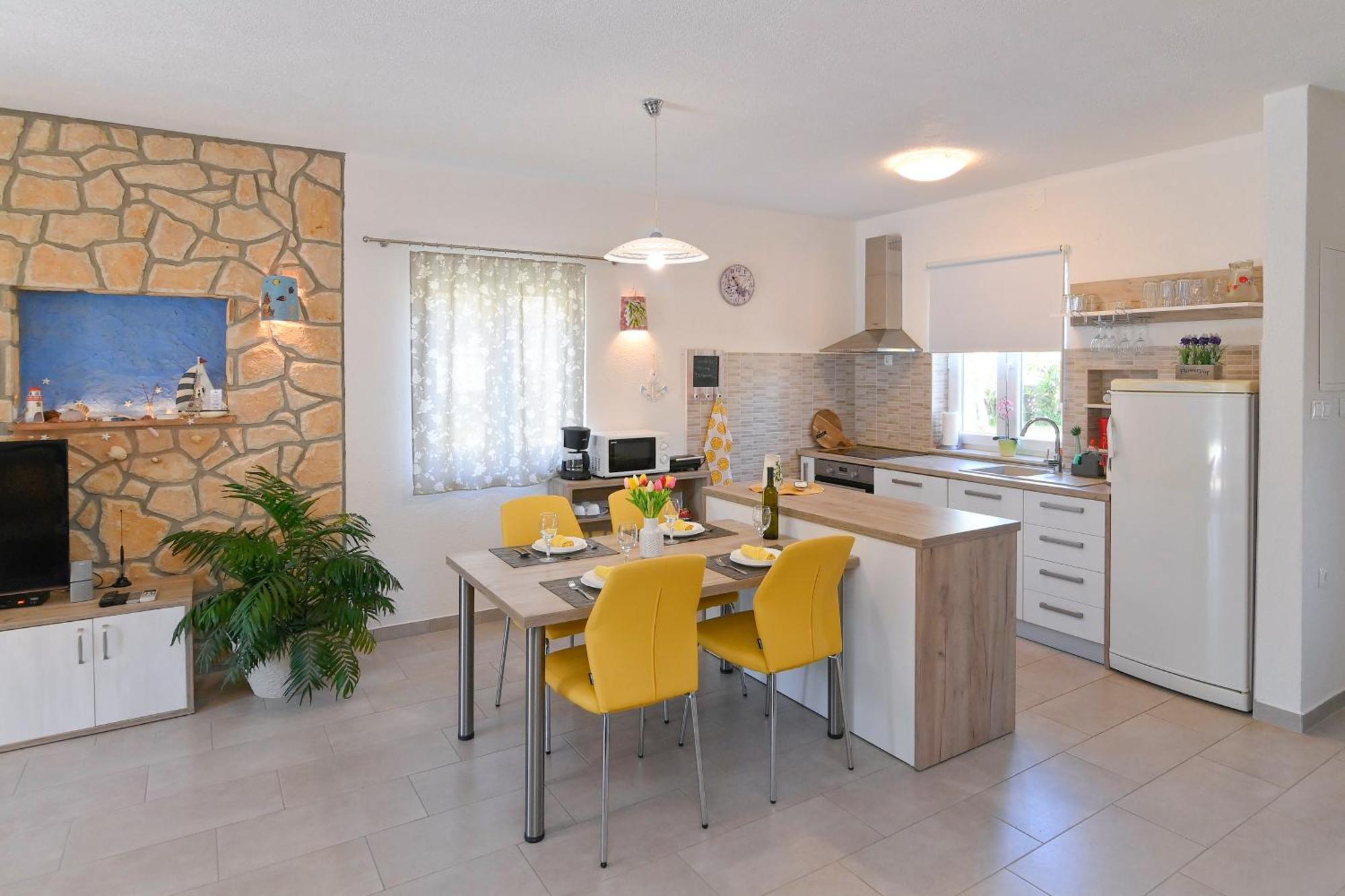 Vacation House Ulika Gabonjin Bagian luar foto