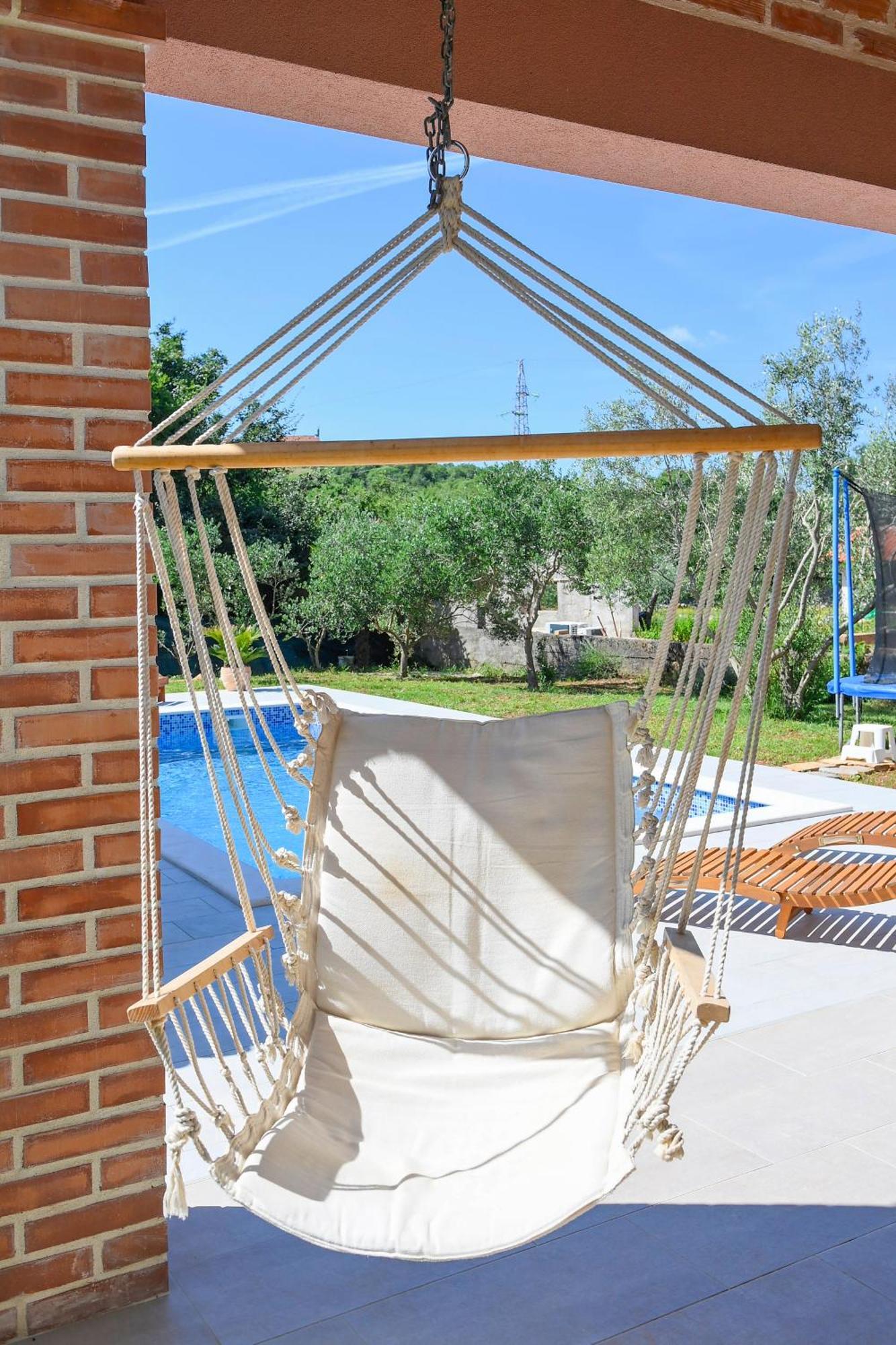 Vacation House Ulika Gabonjin Bagian luar foto