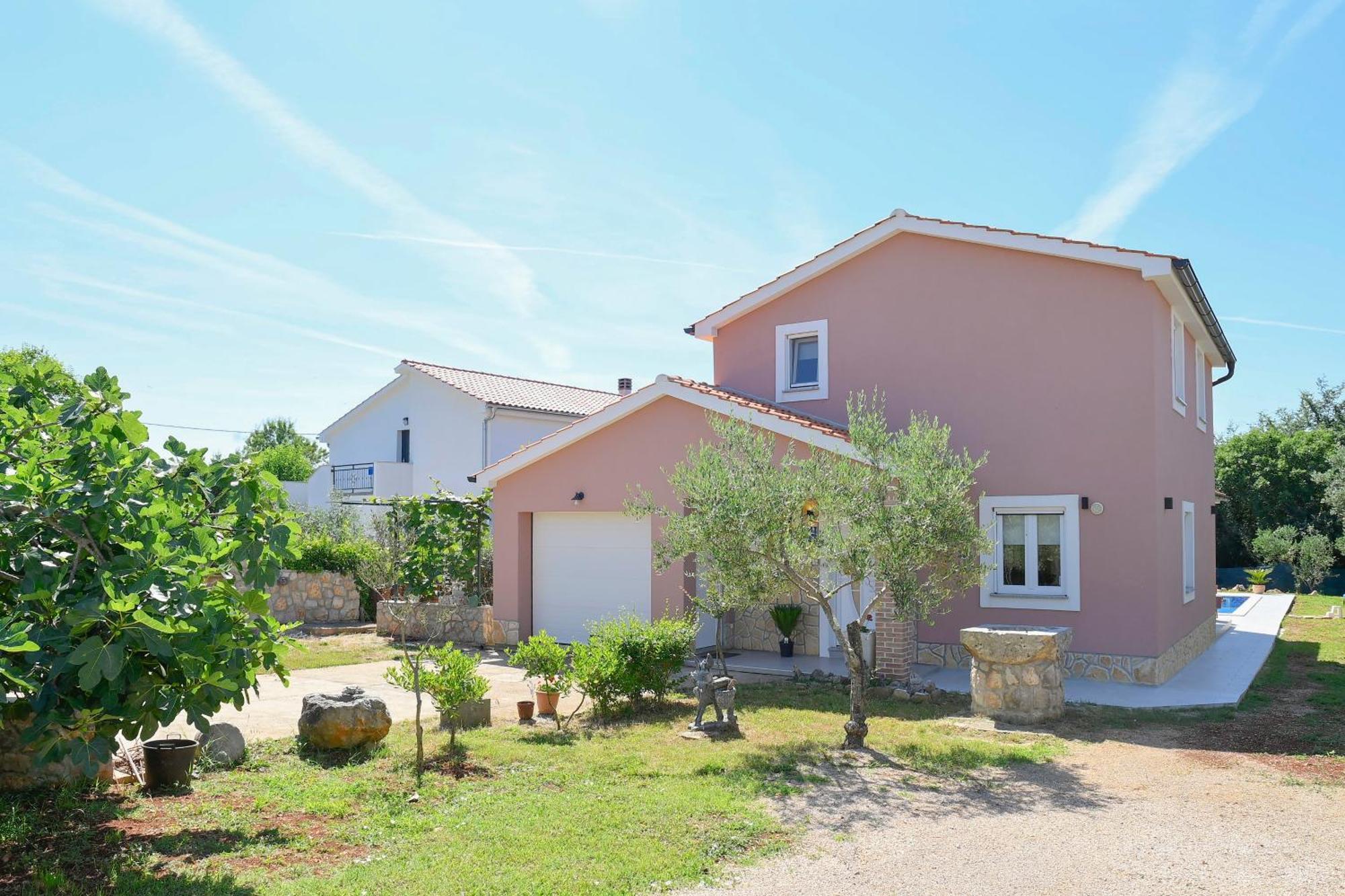 Vacation House Ulika Gabonjin Bagian luar foto