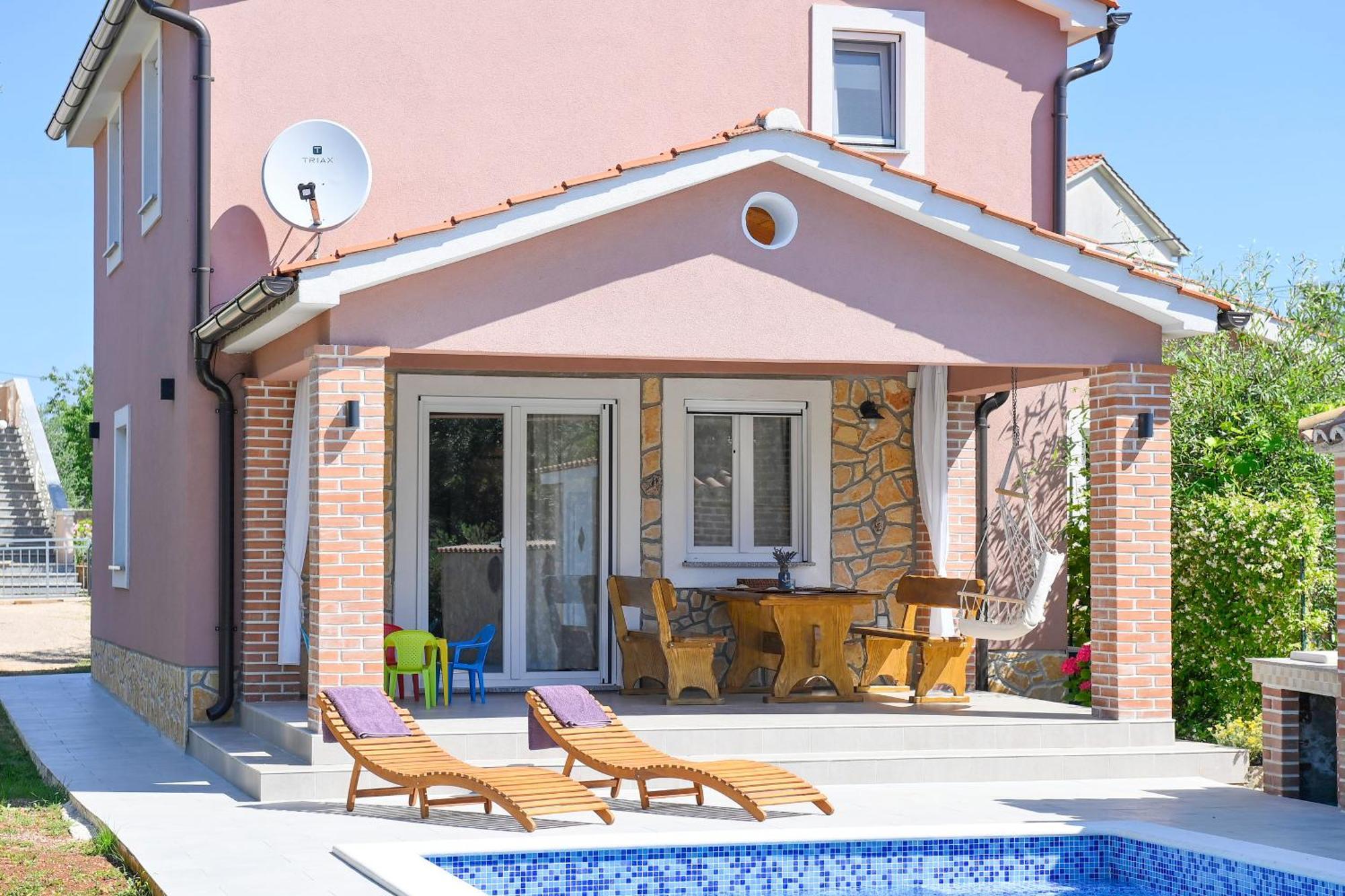 Vacation House Ulika Gabonjin Bagian luar foto